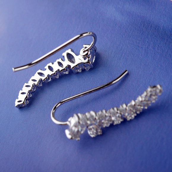 Crystal Silver Tone Earring Crawler - Picture 3 of 4